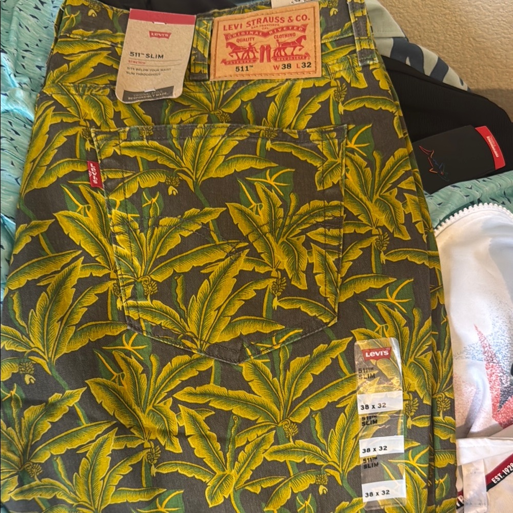 Levi's Green and Yellow Leaf Print Pants